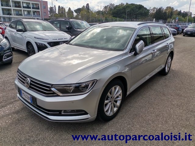 VOLKSWAGEN Passat Variant 2.0 TDI DSG Business BlueMotion Tech Immagine 0