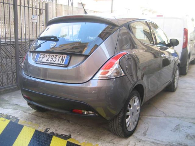 LANCIA YPSILON 1.3 MJET  16V 95 CV S-S SILVER - foto 4