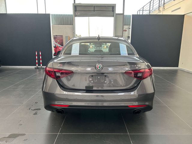 ALFA ROMEO Giulia Giulia 2.2 t  Ti Q4 210 cv auto Immagine 4