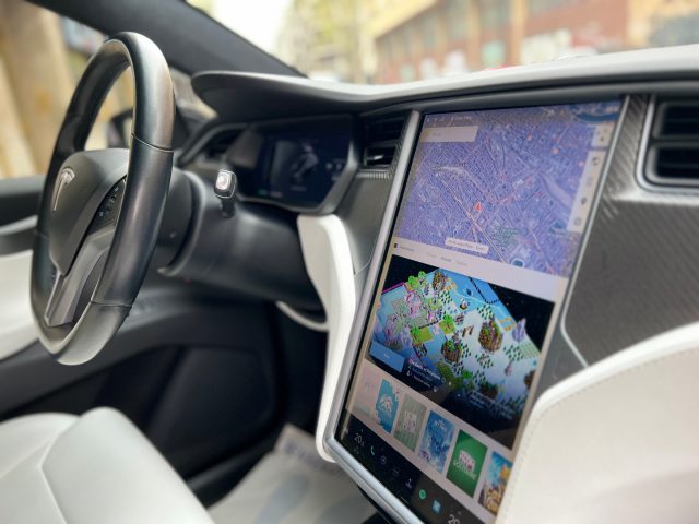 TESLA Model X LONG RANGE AWD 6 POSTI FULL KM 57000! Immagine 2