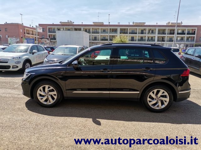 VOLKSWAGEN Tiguan 1.5 TSI 150 CV Life Immagine 1