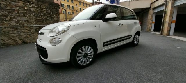 FIAT 500L 1.4 95 CV LOUNGE Pop Immagine 2