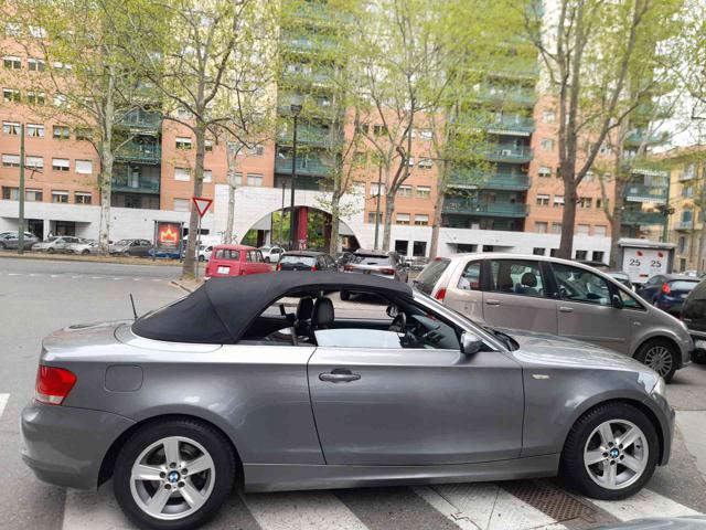 BMW 120 d Cabrio Attiva PELLE-AUTOMATICA-NAVI!!! Immagine 3