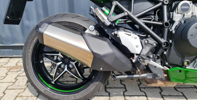 KAWASAKI Ninjia H2 SX Immagine 4