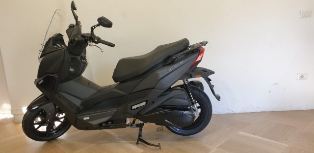 KYMCO Dink 125 R Immagine 1