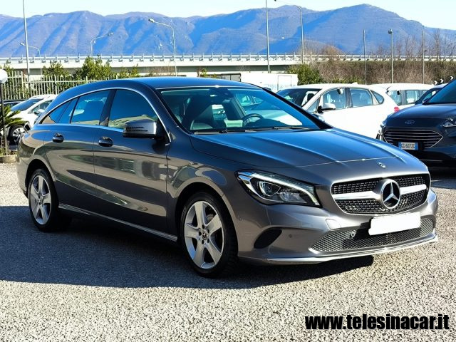 MERCEDES-BENZ CLA 180 d S.W. Automatic Premium Extra Immagine 3