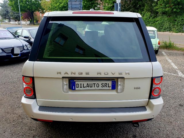 LAND ROVER Range Rover 5.0 V8 TETTO RADAR PELLE STUPENDA Immagine 4