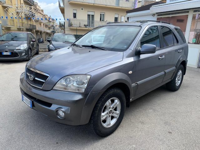 KIA Sorento 2.5 16V CRDI 4WD Active Immagine 1