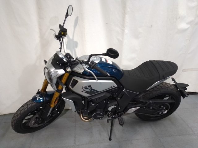 CF MOTO 700CL-X HERITAGE Immagine 1