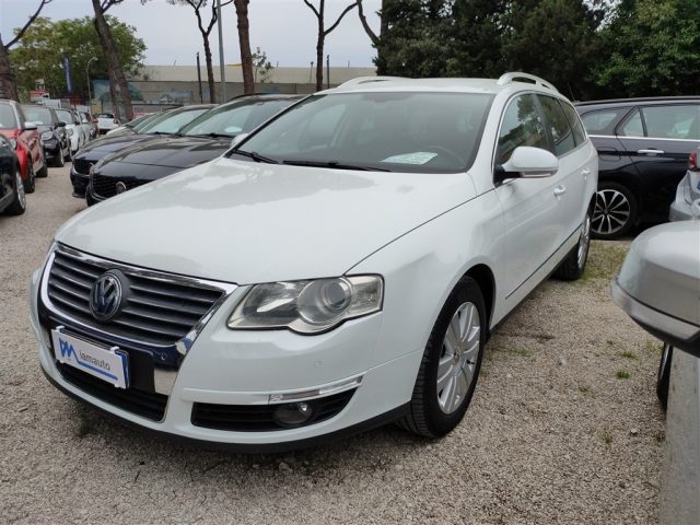 VOLKSWAGEN Passat 2.0 16V TDI Var. DSG"NELLO STATO" CRUISE,NAVICLIMA Immagine 0