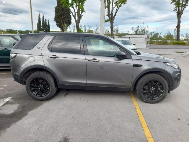 LAND ROVER Discovery Sport 2.0 TD4 150 CV SE Immagine 3