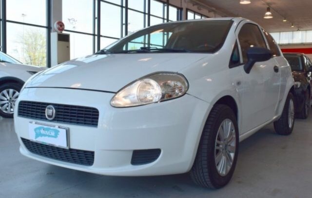 FIAT Punto 1.3 MJT 3p. 2p.ti Van Immagine 1