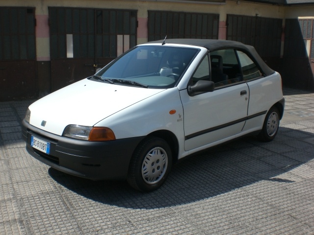 FIAT Punto 60 cat Cabrio S Immagine 0