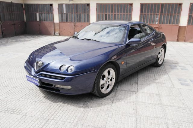 ALFA ROMEO GTV 2.0i 16V Twin Spark cat L Immagine 4