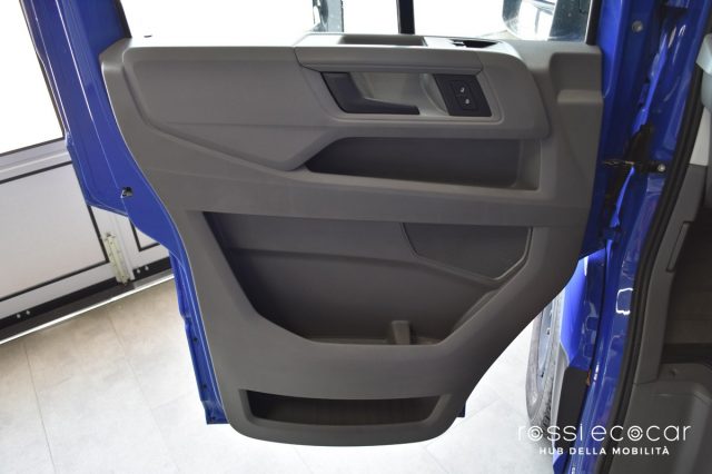 VOLKSWAGEN CRAFTER 30 2.0 TDI PM-TM FURGONE LOGISTI - foto 7