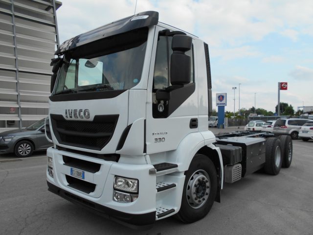 IVECO STRALIS 330 METANO Immagine 1