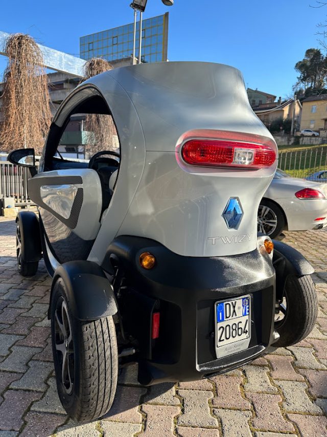 RENAULT TWIZY 80 - foto 10