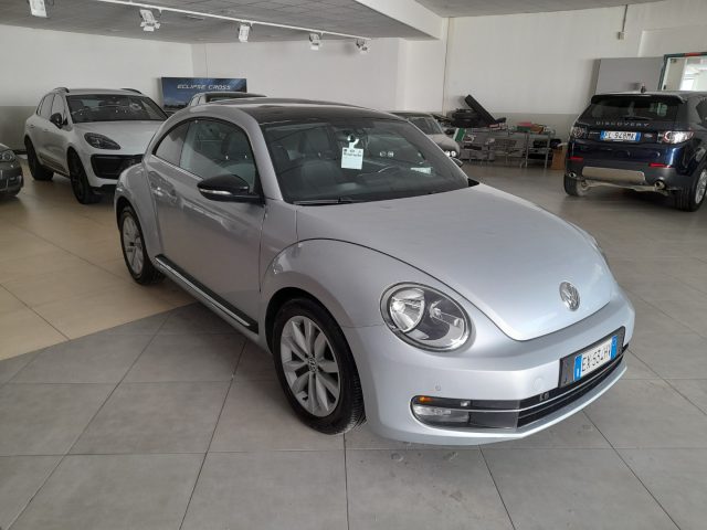 VOLKSWAGEN Maggiolino 1.6 TDI Design Immagine 1