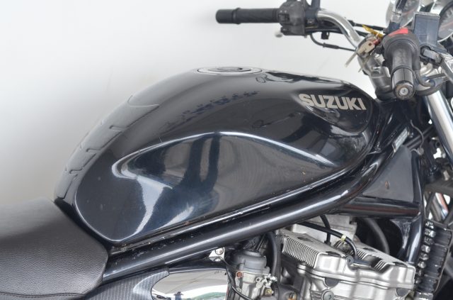 SUZUKI GSF 600 Bandit 2000 Immagine 4