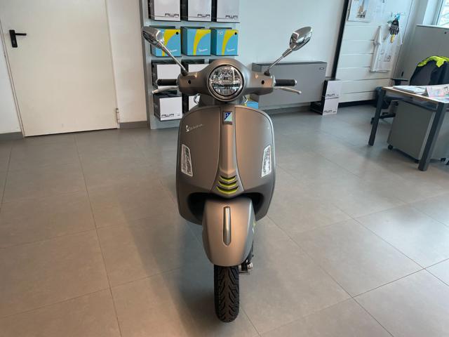 VESPA GTS 300 Super Tech EURO 5 - NUOVO IN PRONTA CONSEGNA! Immagine 1