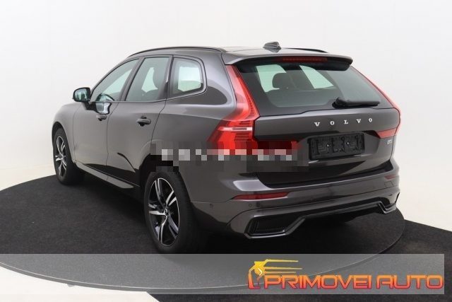 VOLVO XC60 B5 (d) R-design Petrol Geartronic Immagine 3