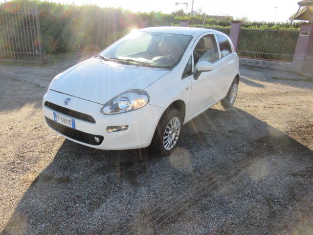 FIAT Punto 1.4 8V 3 porte Natural Power Young Immagine 0