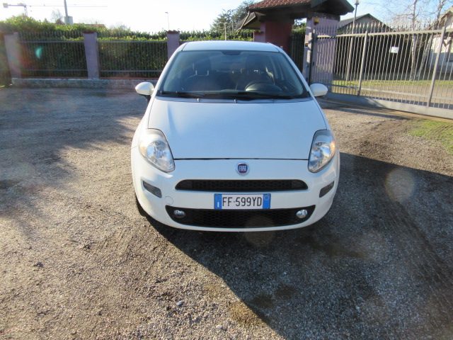 FIAT Punto 1.4 8V 3 porte Natural Power Young Immagine 2