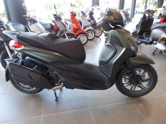 PIAGGIO Beverly 400 i.e. S ABS-ASR Immagine 1