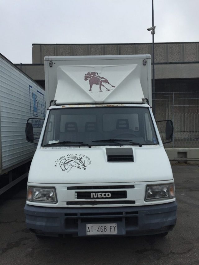 IVECO Daily 49E12 PATENTE C TRASPORTO DI COSE ED ANIMALI VIVI Immagine 1