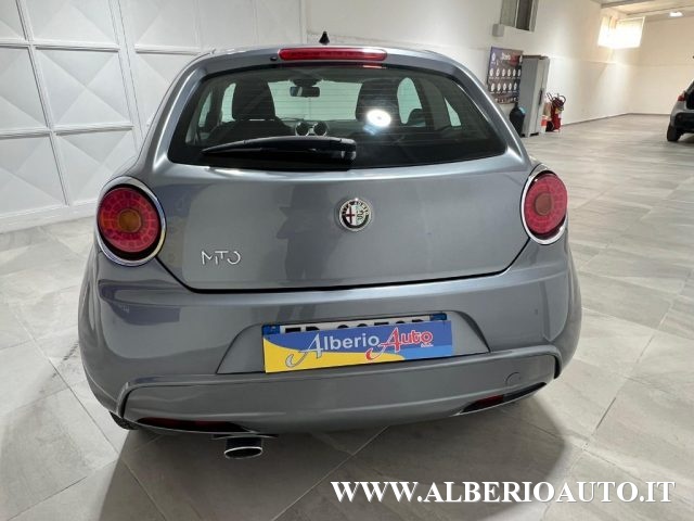 ALFA ROMEO MiTo 1.6 JTDm 16V Distinctive Immagine 4