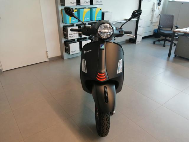 VESPA GTS 300 Super Tech EURO 5 - NUOVO IN PRONTA CONSEGNA! Immagine 1