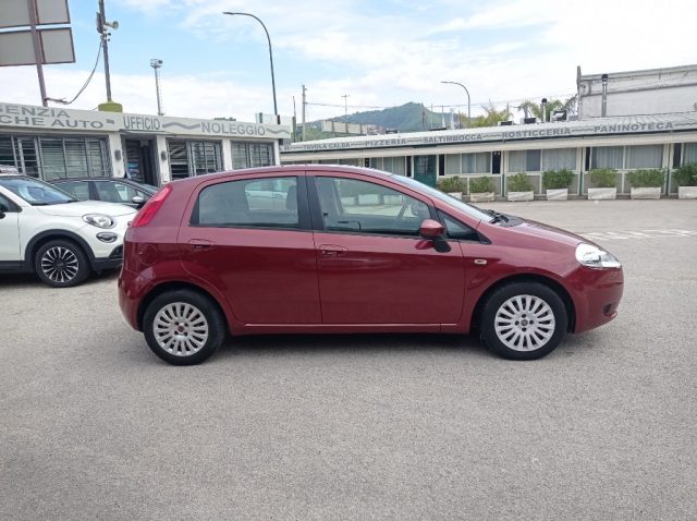 FIAT Grande Punto 1.3 MJT 75 CV 5 porte Dynamic Immagine 2