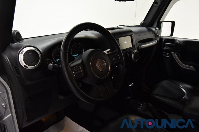 JEEP Wrangler 2.8 CRD SAHARA AUTOMATICA HARD TOP Immagine 2