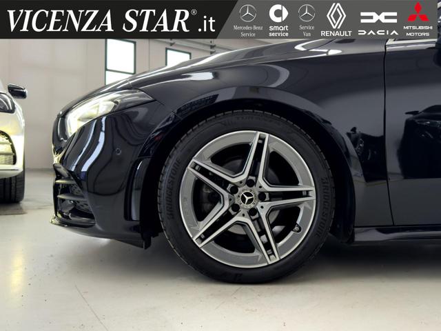 MERCEDES-BENZ A 180 PREMIUM AMG Immagine 2