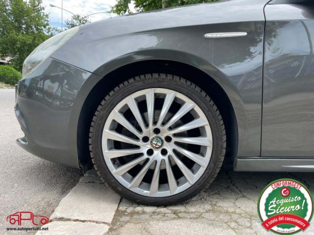 ALFA ROMEO Giulietta 2.0 JTDm-2 170 CV TCT Exclusive Immagine 4