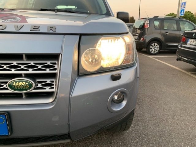 LAND ROVER Freelander 2.2 TD4 4X4 CAMBIO AUTOM - 1°PROP-GARANZIA Immagine 3