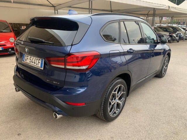 BMW X1 sDrive20d Business Advantage Immagine 4