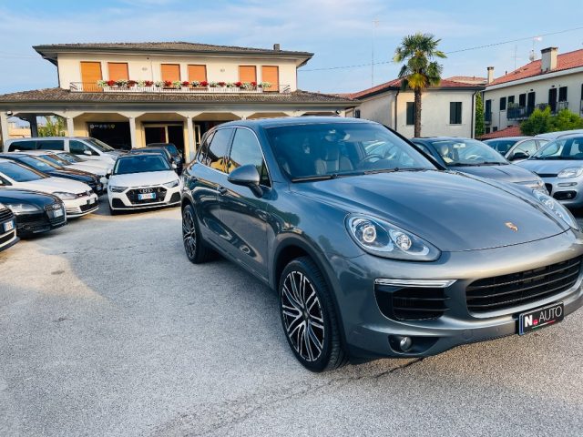 PORSCHE Cayenne 3.0 Diesel  - CERCHI DA "21 - Immagine 2