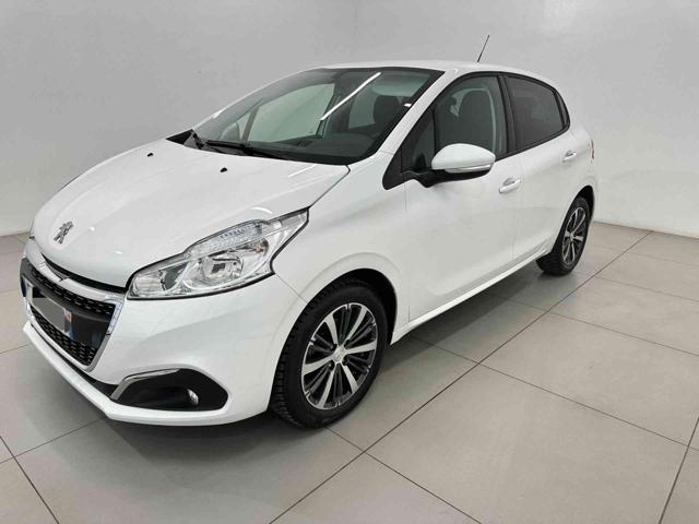 PEUGEOT 208 PureTech 82 5 porte Allure Immagine 1