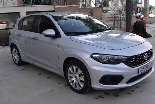 FIAT Tipo 1.3 Mjt S&S 5 porte Easy Business Immagine 2