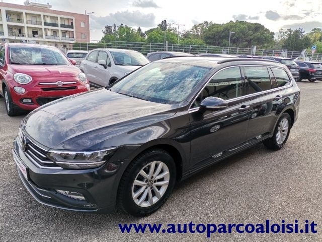 VOLKSWAGEN Passat Variant 2.0 TDI EVO DSG Immagine 0