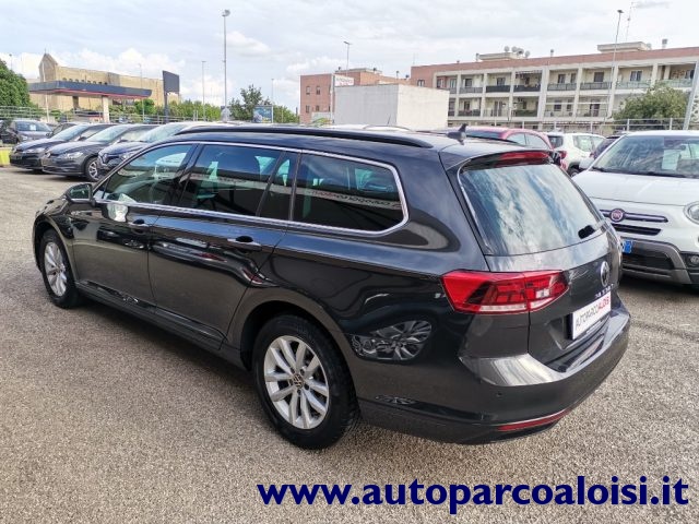 VOLKSWAGEN Passat Variant 2.0 TDI EVO DSG Immagine 2