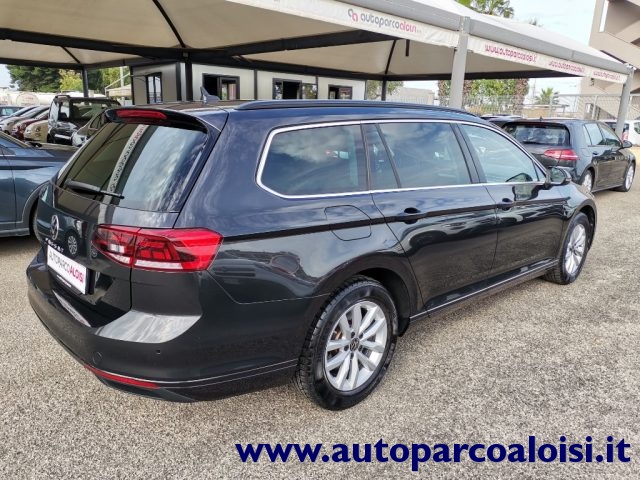 VOLKSWAGEN Passat Variant 2.0 TDI EVO DSG Immagine 4