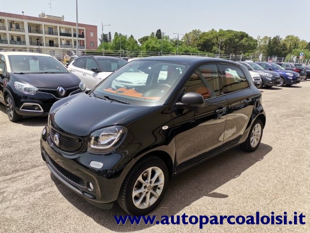 SMART ForFour 70 1.0 Passion Immagine 0