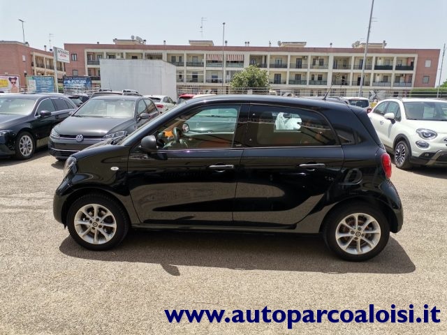 SMART ForFour 70 1.0 Passion Immagine 1