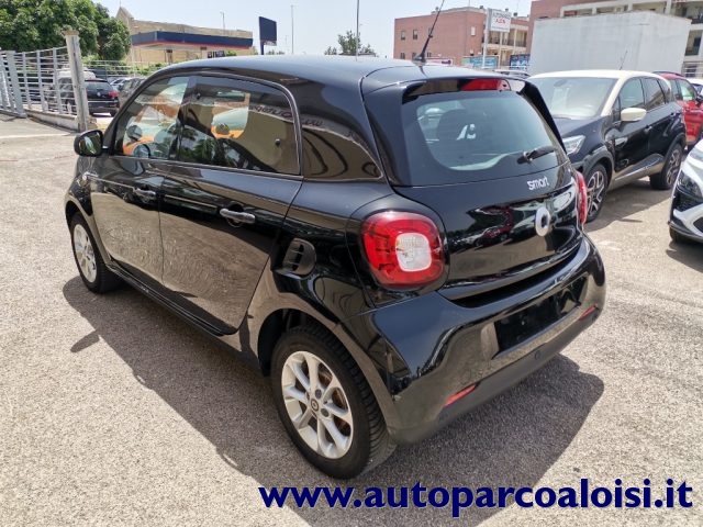 SMART ForFour 70 1.0 Passion Immagine 2