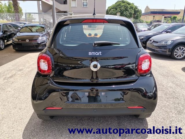 SMART ForFour 70 1.0 Passion Immagine 3