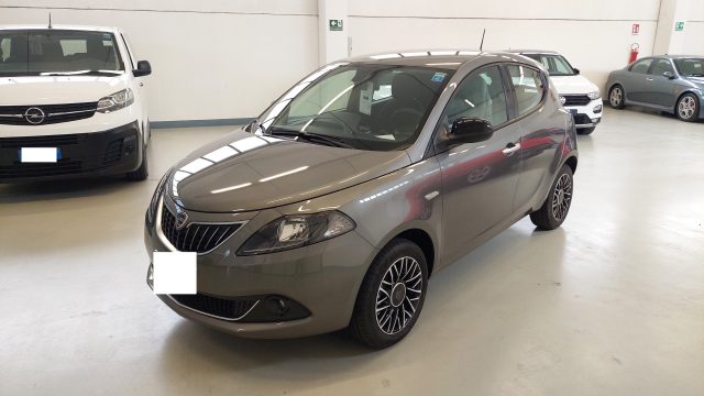 LANCIA Ypsilon 1.0 FireFly 5 porte S&S Hybrid GOLD Immagine 2