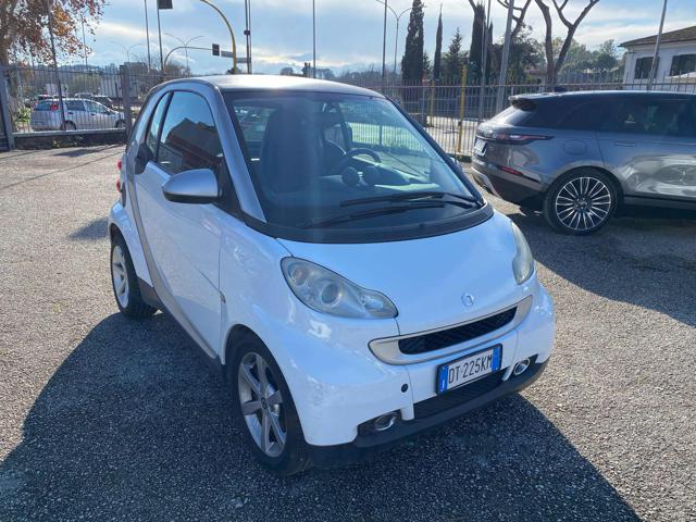 SMART ForTwo 800 33 kW coupé passion cdi euro 4 Immagine 3