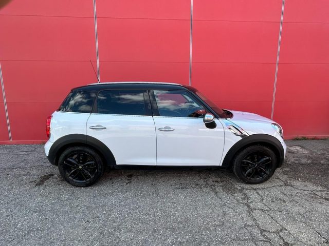 MINI Countryman Mini Cooper D  Countryman Immagine 2